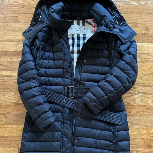Burberry Black Quilted Women's Coat - Picture 1 of 7